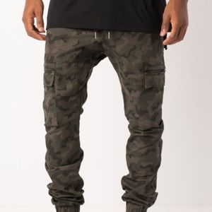 SURESHOT CARGO JOGGER DARK CAMO
